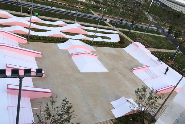 湖北省武汉市樱花溪公园极限运动场（中级比赛区）