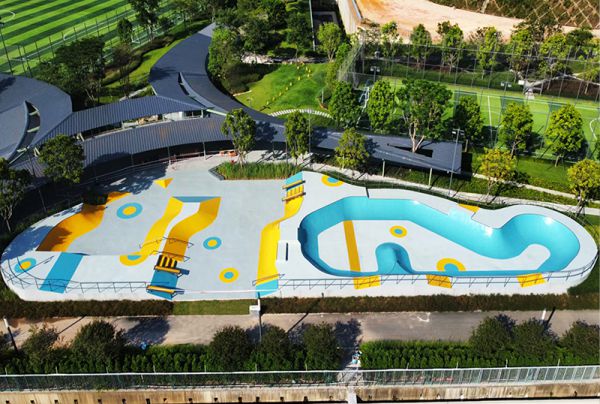 深圳市龙城公园极限运动场